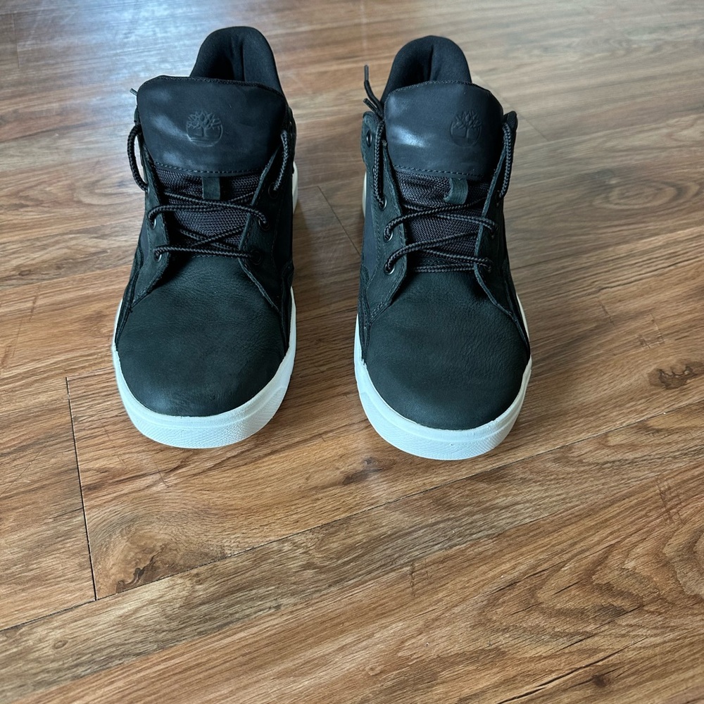 Timberland Men's Black and White Suede Sneakers